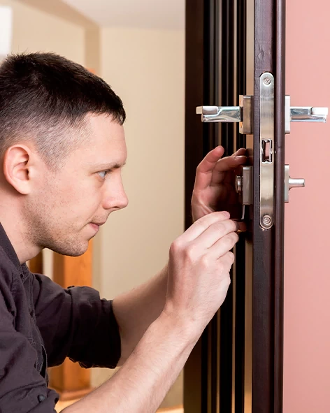 : Professional Locksmith For Commercial And Residential Locksmith Services in Elverta, CA