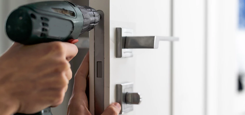 Locksmith For Lock Replacement Near Me in Elverta, CA