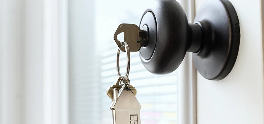 Bifold Door Knob Replacement in Elverta, California