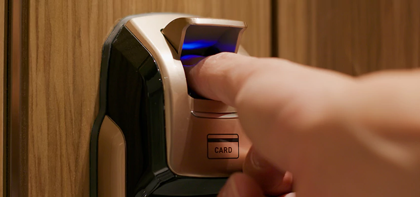 Fingerprint Door Locks Replacement in Elverta, CA