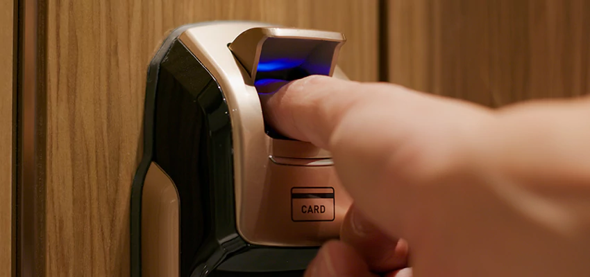 Locksmith Company For Window Lock Installation in Elverta, California