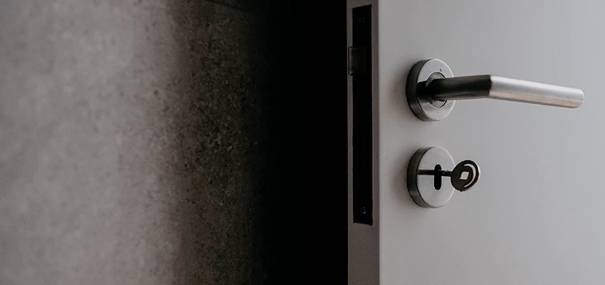 Front Door Handle Repair And Installation in Elverta, CA