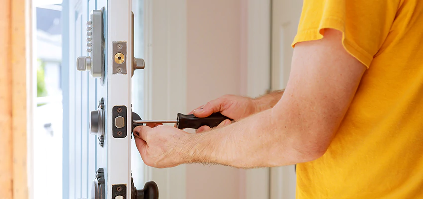 Eviction Locksmith For Key Fob Replacement Services in Elverta, CA